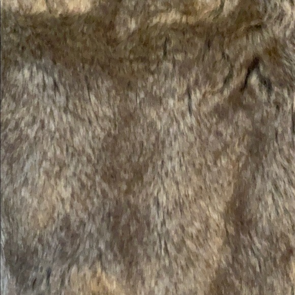 Aldo Faux Fur Vest Size Medium - Picture 4 of 4